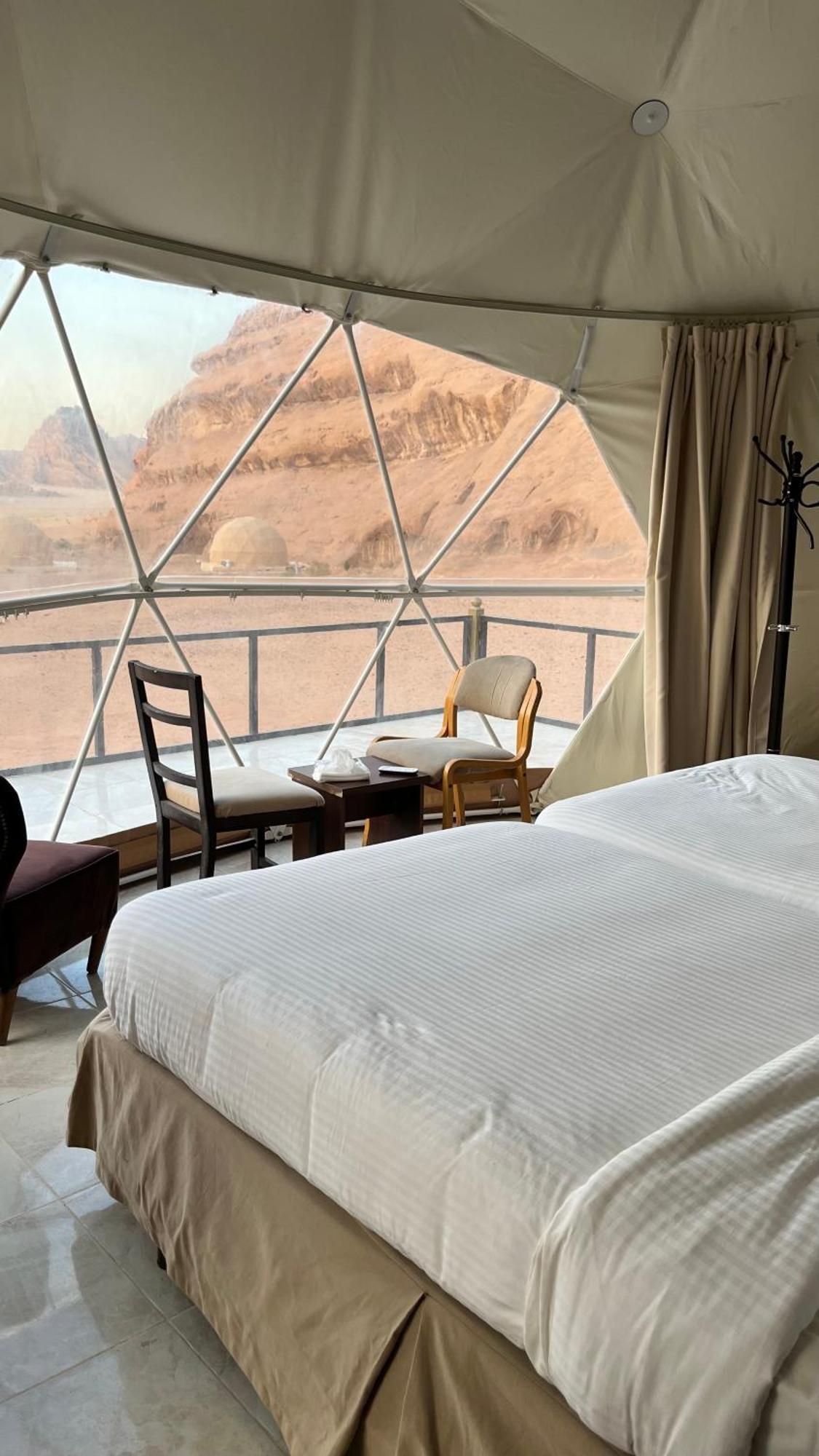 Rum Maria Luxury Camp & Bubble Rooms Wadi Rum Esterno foto